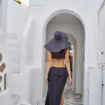 Paolas τown Boutique Mykonos Town