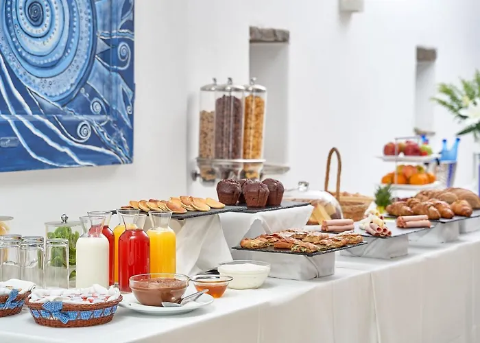 Hotell Paolas τown Boutique 4*