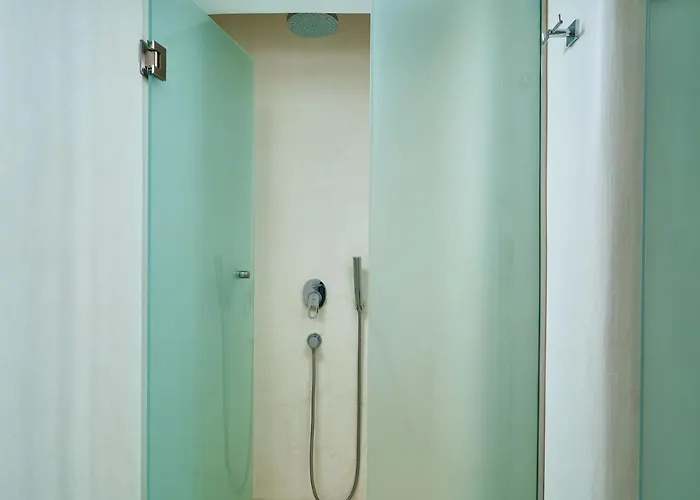 Paolas τown Boutique Hotell 4*