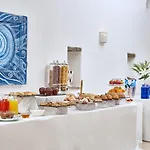 Paolas τown Boutique Mykonos Town