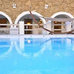 Paolas τown Boutique 4*
