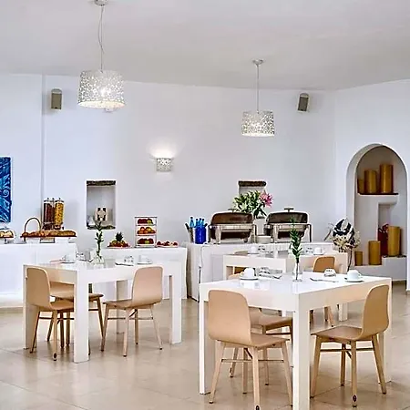 Hotel Paolas τown Boutique 4*
