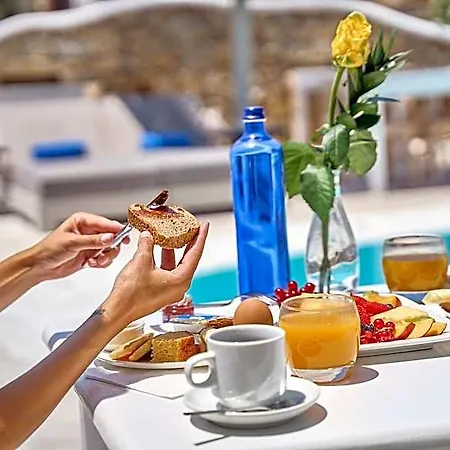Paolas τown Boutique Hotel