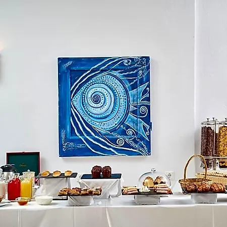 Hotel Paolas τown Boutique 4*
