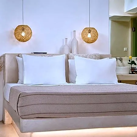 Paolas τown Boutique 4*