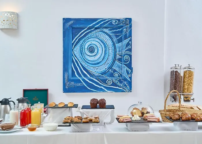 Paolas τown Boutique 4*